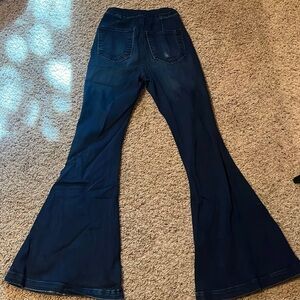 Dark wash flare jeans, great condition!